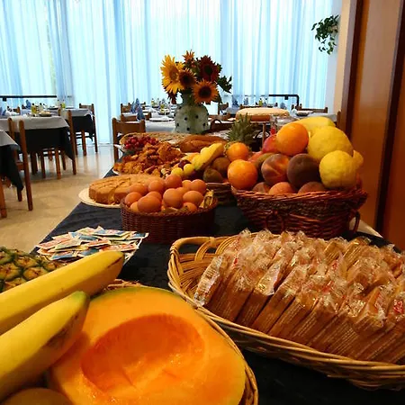 Hotel Onda Marina 3*